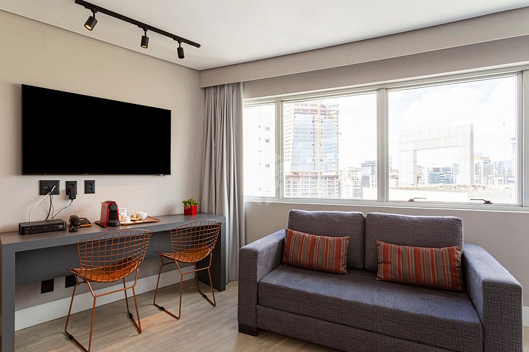You Stay at Vila Olimpia - ITC